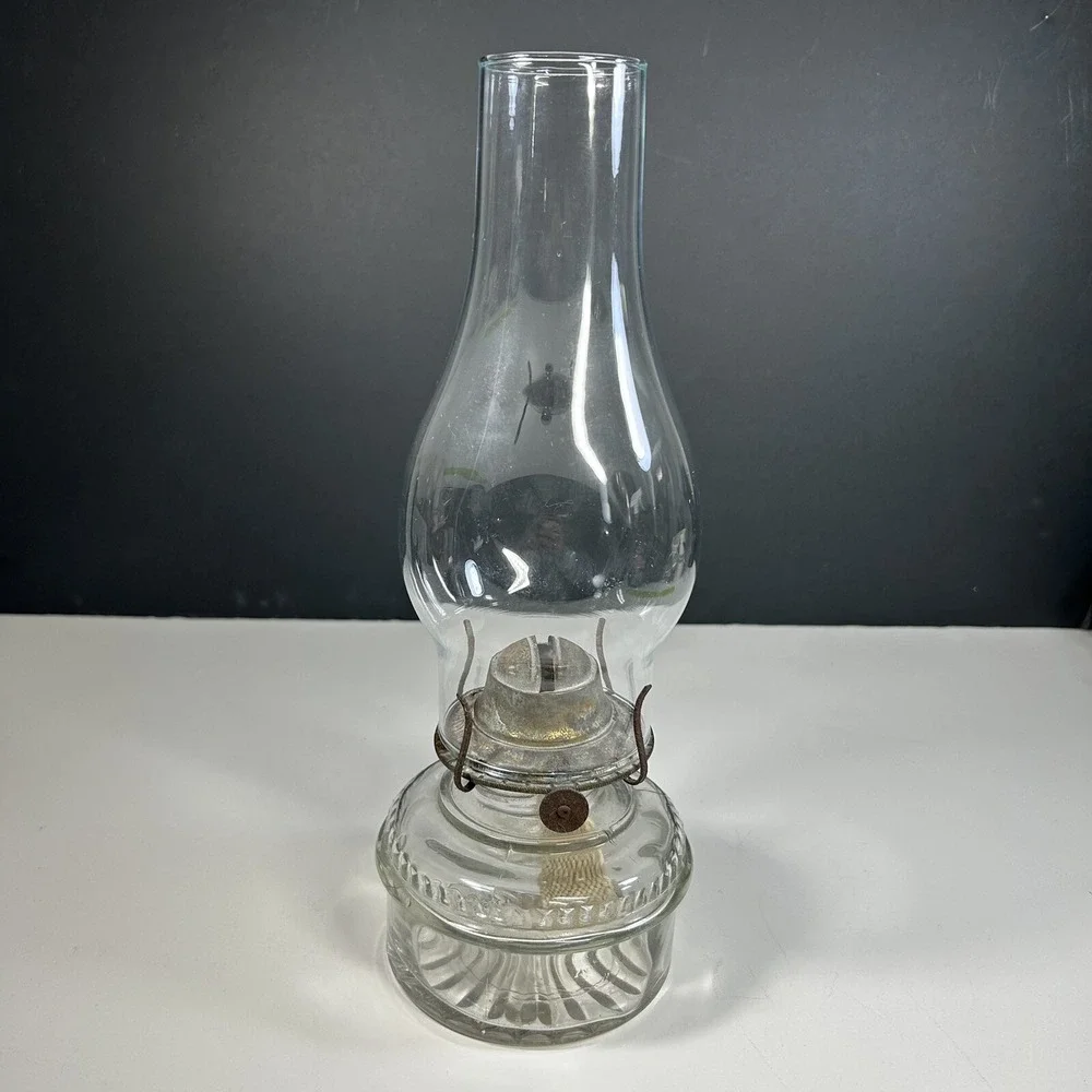 Vintage Tall Clear Indoor Glass Chimney Kerosene Oil Lamps round Base